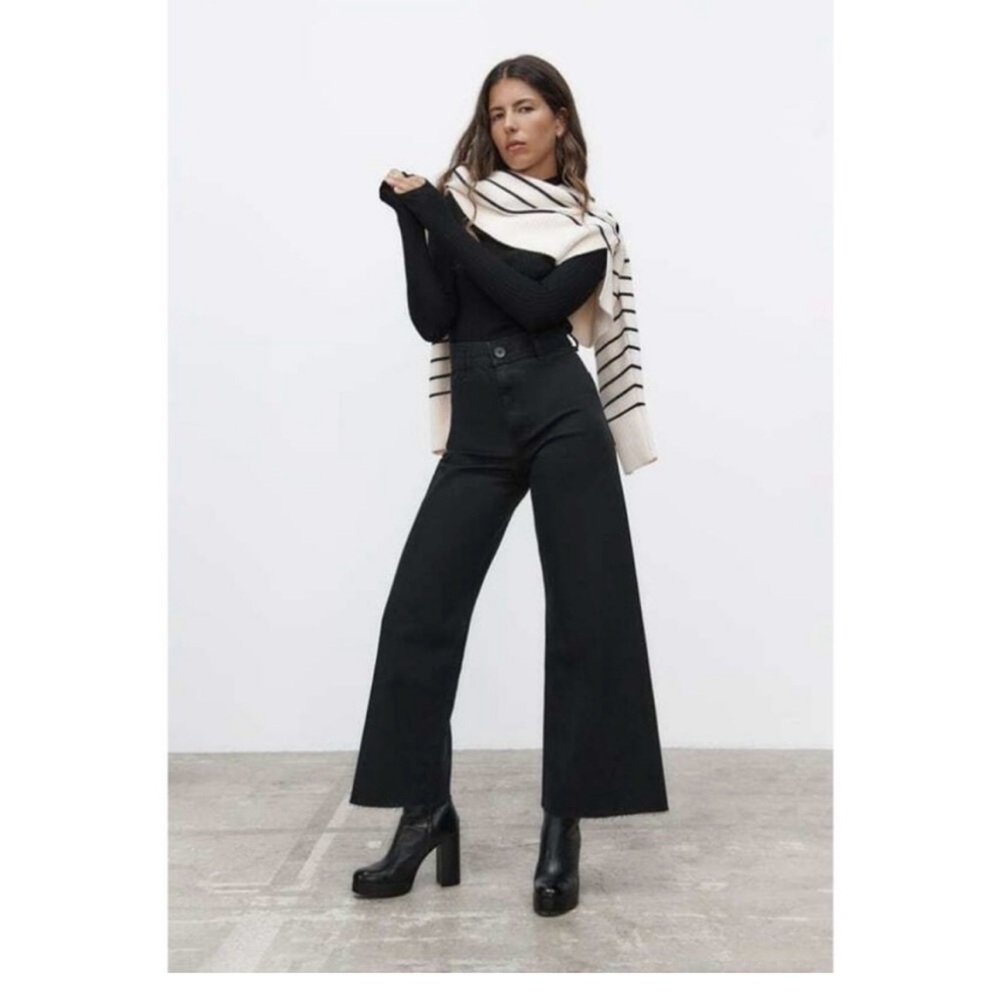 Zara Black Wide Leg Jeans